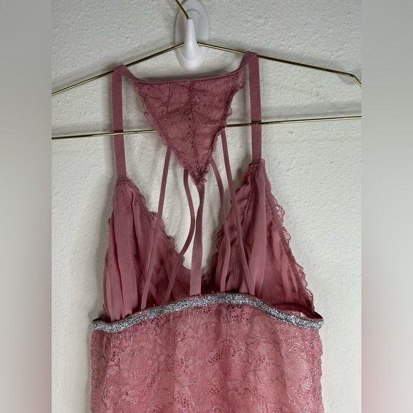 Bebe Pink Lace Strappy Babydoll Chemise – Size Medium - Picture 9 of 9